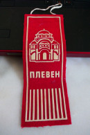 PLEVEN BULGARIA Flag Pennant - Bekleidung, Souvenirs Und Sonstige