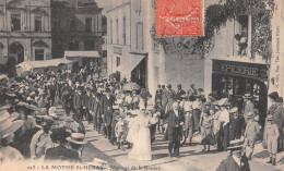 La MOTHE-SAINT-HERAY (Deux-Sèvres) - Mariage De La Rosière - Voyagé 1907 (2 Scans) Besançon, 11 Rue Du Mont Sainte-Marie - La Mothe Saint Heray