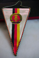 SPORTCLUB LEIPZIG SPORT Flag Pennant - Bekleidung, Souvenirs Und Sonstige