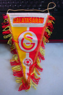 GALATASARAY ISTAMBUL FOOTBAL SOCCER SPORT Flag Pennant - Apparel, Souvenirs & Other
