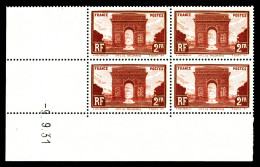 ** N°258, Arc De Triomphe En Bloc De Quatre Coin De Feuille Daté Du 9/9/31, TB  Qualité: **  Cote: 475 Euros - 1930-1939