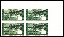 ** N°41b, Avion Survolant Paysages, Vert Et Vert-clair: Valeur Omise Non Dentelé En Bloc De 4 Cdf. SUP (certificat)  Qua - Unused Stamps