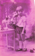 ENFANT - Bonne Fête - Petit Garçon Avec Un Panier De Fleurs - Carte Postale Ancienne - Other & Unclassified