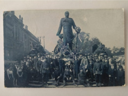Dresden Im Weltkrieg 1914, Unser Bismarck Lebt Fort, Soldaten Am Denkmal, Feldpost, 1916 - Dresden