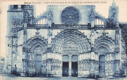FRANCE - Bazas - Détail D'architecture Du Portique De La Cathédrale - Carte Postale Ancienne - Bazas
