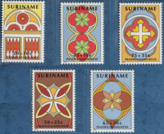 Suriname 1982 Easter Stamps 5 Values MNH - Cristianesimo