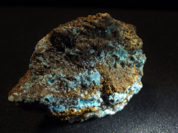 Aurichalcite On Matrix ( 3 X 3 X 3 Cm ) Tiny-Arenas Mine -  Fluminimaggiore -  Sardinia - Italy - Minéraux