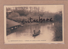 CPA 49 Montfaucon La Moine Et à Gauche Le Lavoir Communal - Montfaucon