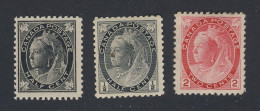 3x Canada Stamps; #66-1/2c MNH #74-1/2c MH #77-2c MH VF Guide Value = $115.00 - Neufs
