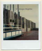 Photo Art: Modern Facade / Architecture (Vintage Polaroid SX-70 1980s) - Objetos