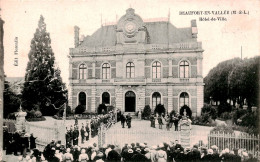 Beaufort En  Vallée       49          Hôtel De Ville. Pompiers         (voir Scan) - Other & Unclassified