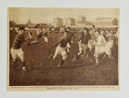 FRANCE - PANTIN - Même Match.- Le Trois-quarts Aile Droit De Dijon En Possession Du Ballon Sur Le  .... Découpis - Rugby