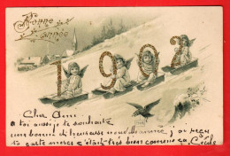 XZK -01  Bonne Année  1902. Dos Simple, Enfants Faisant Du Bob Dans La Neige. Circulé Le 1.1.1902 - Nouvel An