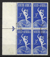 SOUTH AFRICA....KING GEORGE VI..(1936-52..)...BLOCK OF 4....SG130...FOLDED.....PERF SEPERATED IN MARGIN.....CDS....VFU.. - Blokken & Velletjes