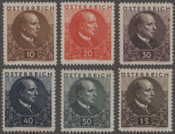 Österreich: 1922/1946, Partie Aus Altem Händlerbestand Mit Rennerblocksatz Postf - Verzamelingen