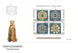 Norway Norge 1994 Stamps Day, Silver For Costumes Mi Bloc 21 , FDC - Briefe U. Dokumente