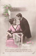 COUPLE - Ah ! Ne Redoutez Point Ce Charmant Tête à Tête - Femme Brodant - Homme Penché Sur Elle - Carte Postale Ancienne - Paare