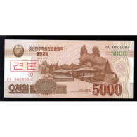 COREE DU NORD - PICK 67 - 5 000 WON - 2013 - Korea (Nord-)