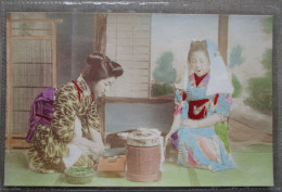 JAPAN WOMAN NATIONAL COSTUMES POSTCARD ANSICHTSKARTE CARTOLINA PHOTO CARD CARTE POSTALE CP PC AK KARTE - Osaka