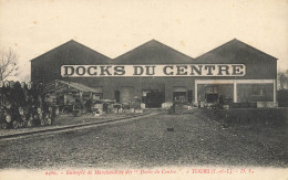 Tours * RARE CPA ! * Entrepôt De Marchandises Des " DOCKS DU CENTRE " * Voir Dos - Tours