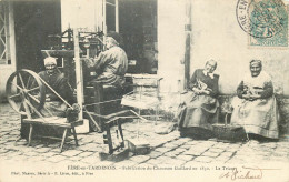 AISNE FERE EN TARDENOIS  Fabrication Du Chausson Gaillard   " Le Tricot " - Fere En Tardenois