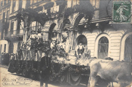 CPA 33 BORDEAUX / CARTE PHOTO / FETE DES VENDANGES / CHAR DE SAINT EMILION - Bordeaux