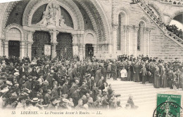 FRANCE - Lourdes - La Procession Devant Le Rosaire - Animé - Carte Postale Ancienne - Lourdes