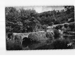 LUSIGNAN : Cadre De Verdure Au Moulin De La Touche - Très Bon état - Lusignan