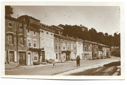 MEUSE  GONDRECOURT ( Carte Photo )  Rue Neuve - Gondrecourt Le Chateau