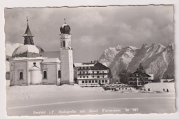 AK 199030 AUSTRIA - Seefeld I. T. - Seekapelle Mit Hotel Wetterstein - Seefeld