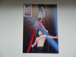 CARTE MAXIMUM CARD CIRQUE ACROBATES  AUX SANGLES AERIENNES FRANCE - Circus