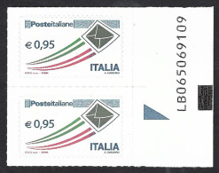 Italia 2014; Posta Italiana Da € 0,95; Coppia Con Codice Alfanumerico LB. - Code-barres