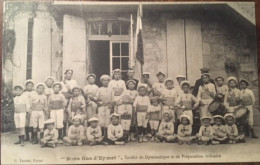 Cpa 24 EYMET, "Bons Gas D'Eymet" Société De Gymnastique Et De Préparation Militaire, Animée Groupe D'Enfants, Drapeau - Eymet