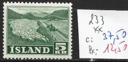 ISLANDE 233 ** Côte 37.50 € - Neufs