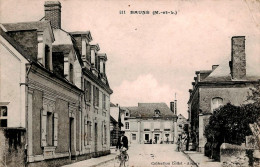 Bauné       49           Intérieur De Bourg.  N° 211  (voir Scan) - Andere & Zonder Classificatie