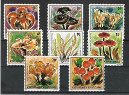 Rwanda 1980  Mushrooms Series 8v MNH - Ongebruikt