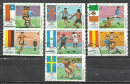 0430M-SERIE COMPLETA CUBA FUTBOL COPA MUNDIAL FUTBOL 1985 Nº 2592/2601 - Oblitérés