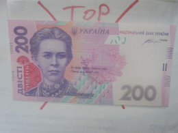 UKRAINE 200 HRYVEN 2014 Neuf (B.32) - Ucrania