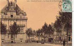 FRANCE - Charleville - Vue Générale La Place De La République - Carte Postale Ancienne - Charleville