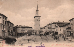 Romans-sur-Isère (Drôme) - La Place Et La Tour Jacquemart - Papeterie Carle Frère - Carte N° 153 Bis De 1904 - Romans Sur Isere