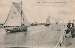 FRANCE - Trouville - Une Barque De Pêche - Carte Postale Ancienne - Trouville