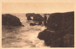 FRANCE - Sion Sur L'Océan - Le Chaos Et La Roche Percée Par Gros Temps - Carte Postale Ancienne - Sonstige & Ohne Zuordnung