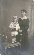 PHOTOGRAPHIE - Femme - Enfant - Garçon - Robe - Mère Et Fils - Carte Postale Ancienne - Fotografie