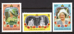 Caicos Islands 1985 Life & Times Of Queen Elizabeth The Queen Mother Set MNH (SG 82-84) - Turks And Caicos