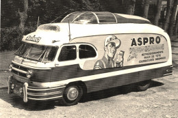 Renault Camion De Publicité Pour ASPRO Sur Le Tour De France 1960  -  15x10cms  PHOTO - Trucks, Vans &  Lorries