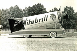 Berliet Camion De Publicité Pour VITABRILL Sur Le Tour De France 1960  -  15x10cms  PHOTO - Trucks, Vans &  Lorries