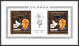 86351 Guyana Mi N° 3987 A Paire Pablo PICASSO Expo Seville 92 Gold Or Tableau Painting ** MNH  - Picasso