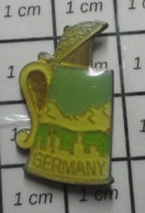 122 Pin's Pins / Beau Et Rare /  BIERES / CHOPE DE BIERE GERMANY - Bier