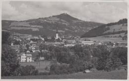 E3414) FELDKIRCHEN In Kärnten - Haus Detail Und Blick Auf Stadt Und Kirche - ALTE FOTO AK - Feldkirchen In Kärnten