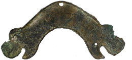 Bronze-Klangplattengeld Der Chunqiu-Periode Ca. 770/476 V.Chr. 138 Mm. Mit Drachenkopfenden, Oben Lochung. Sog. "ching". - Cina